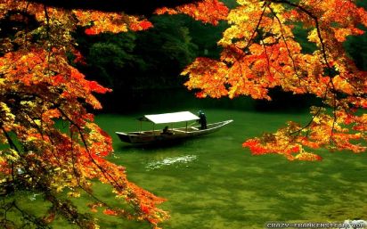 boat-on-river-autumn-in-japan-wallpapers-1680x1050